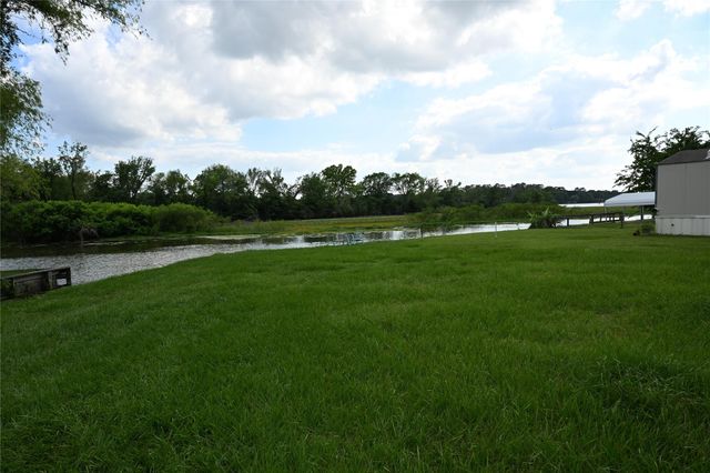 12615 Paradise View Court, Willis, TX 77318