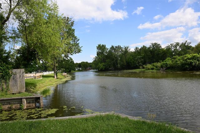 12615 Paradise View Court, Willis, TX 77318