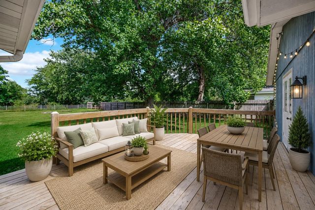 2372 S Taylor Road, Mill Creek, IN 46365