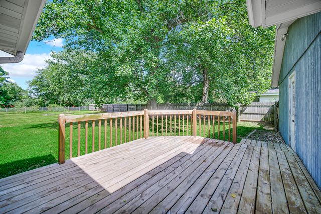 2372 S Taylor Road, Mill Creek, IN 46365