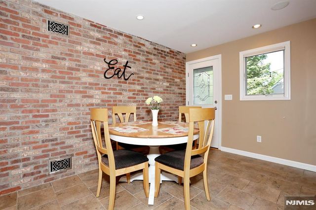 620 Ridgewood Road, Twp Of Washington, NJ 07676