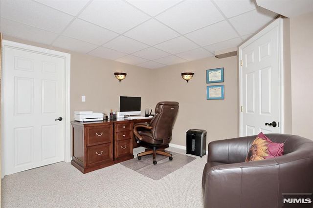 620 Ridgewood Road, Twp Of Washington, NJ 07676
