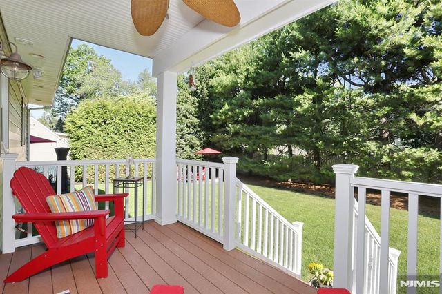 620 Ridgewood Road, Twp Of Washington, NJ 07676