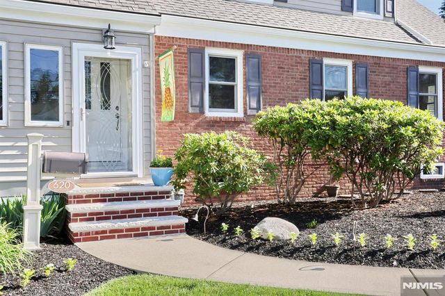 620 Ridgewood Road, Twp Of Washington, NJ 07676