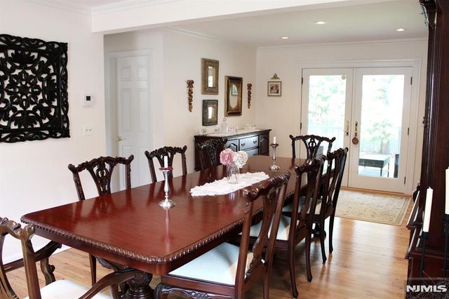 620 Ridgewood Road, Twp Of Washington, NJ 07676