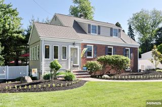 620 Ridgewood Road, Twp Of Washington, NJ 07676