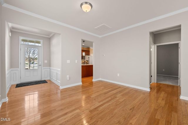 306 Easton Grey Loop, Cary, NC 27519