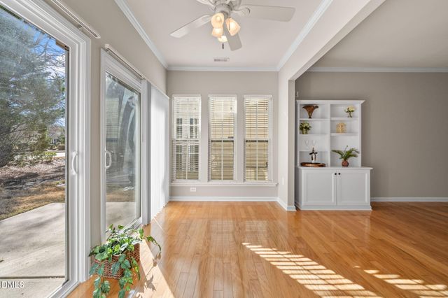 306 Easton Grey Loop, Cary, NC 27519