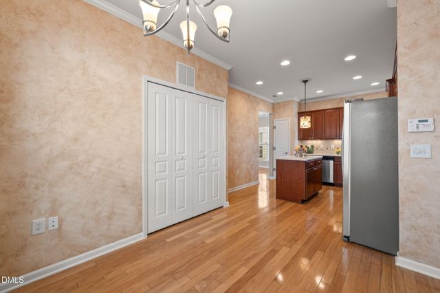 306 Easton Grey Loop, Cary, NC 27519