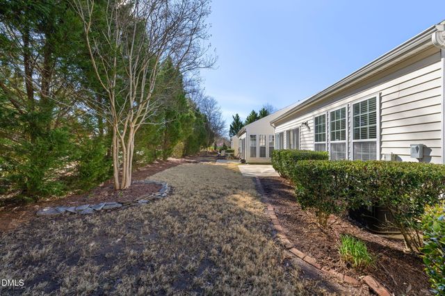 306 Easton Grey Loop, Cary, NC 27519