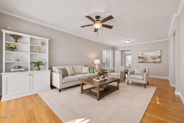 306 Easton Grey Loop, Cary, NC 27519