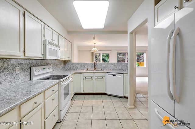 3002 Brittany Place, Anchorage, AK 99504