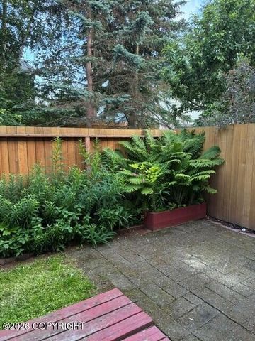 3002 Brittany Place, Anchorage, AK 99504