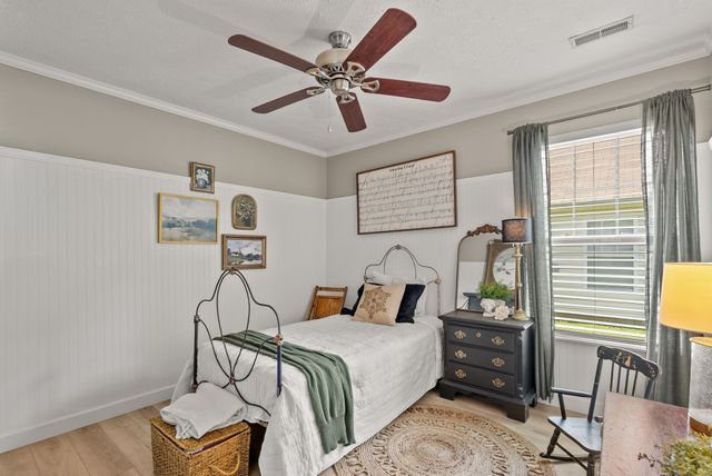 1038 Lexington Farms Dr, Spring Hill, TN 37174