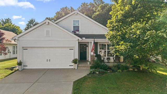 1038 Lexington Farms Dr, Spring Hill, TN 37174