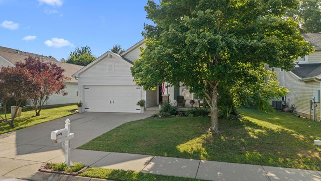1038 Lexington Farms Dr, Spring Hill, TN 37174