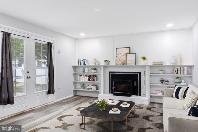 2419 PINEFIELD RD, Waldorf, MD 20601