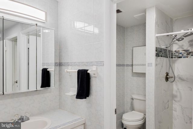 2419 PINEFIELD RD, Waldorf, MD 20601