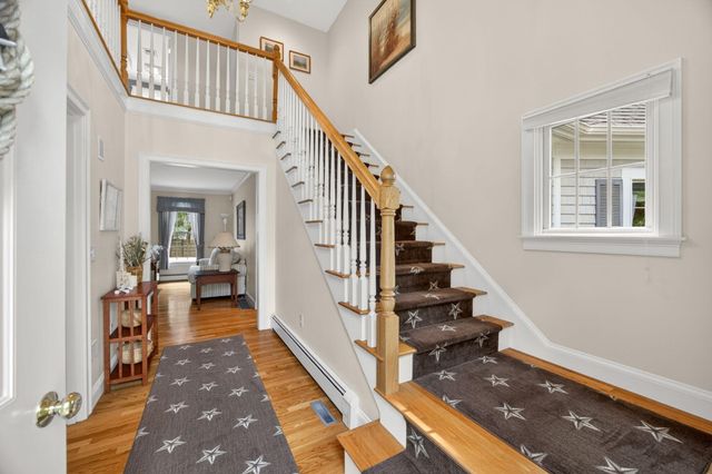 9 Bakers Pond Road, East Dennis, MA 02641