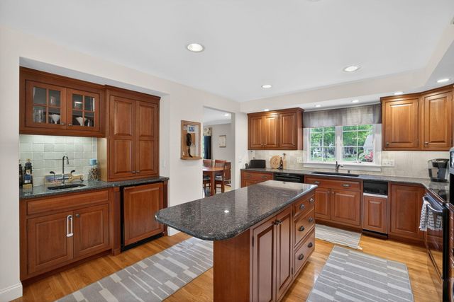 9 Bakers Pond Road, East Dennis, MA 02641