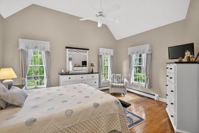 9 Bakers Pond Road, East Dennis, MA 02641