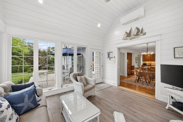 9 Bakers Pond Road, East Dennis, MA 02641