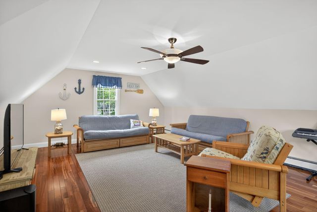 9 Bakers Pond Road, East Dennis, MA 02641