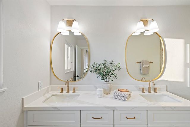 2973 Ralston Way, Hayward, CA 94541