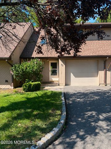 72 Lenape Trail, Tinton Falls, NJ 07724