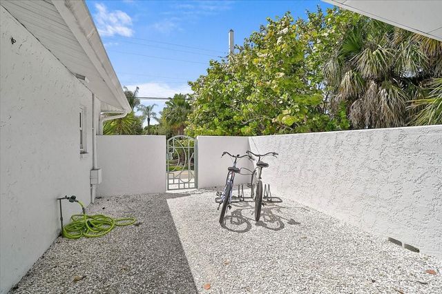 3515 LA PALOMA AVENUE, Sarasota, FL 34242