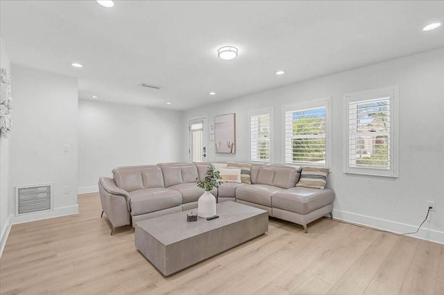3515 LA PALOMA AVENUE, Sarasota, FL 34242