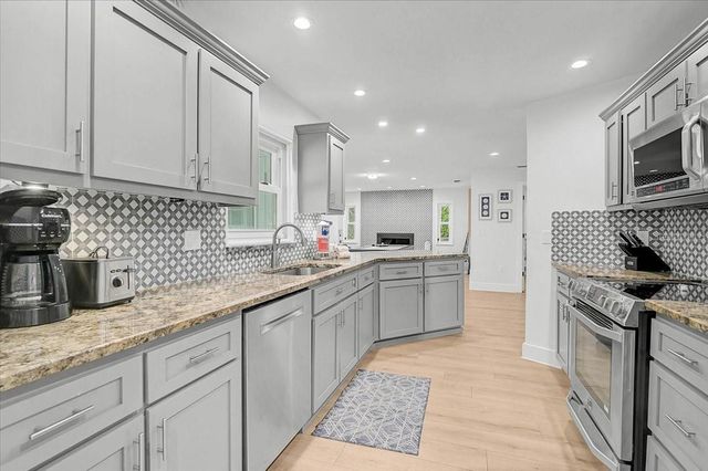 3515 LA PALOMA AVENUE, Sarasota, FL 34242