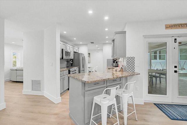 3515 LA PALOMA AVENUE, Sarasota, FL 34242