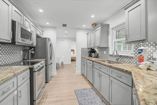 3515 LA PALOMA AVENUE, Sarasota, FL 34242