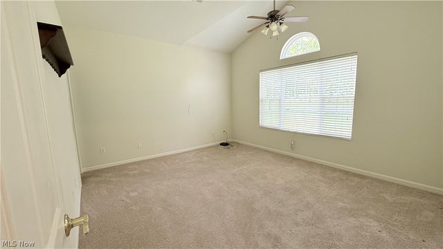 28 Hunters Woods Boulevard B, Canfield, OH 44406