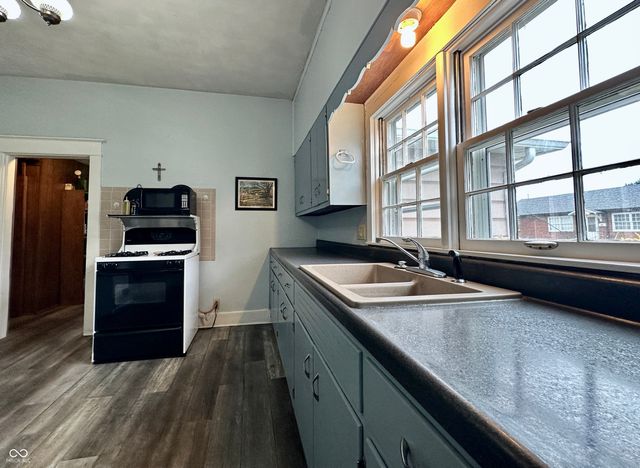 89 W Mitchell Avenue, Martinsville, IN 46151
