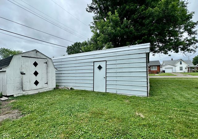 89 W Mitchell Avenue, Martinsville, IN 46151