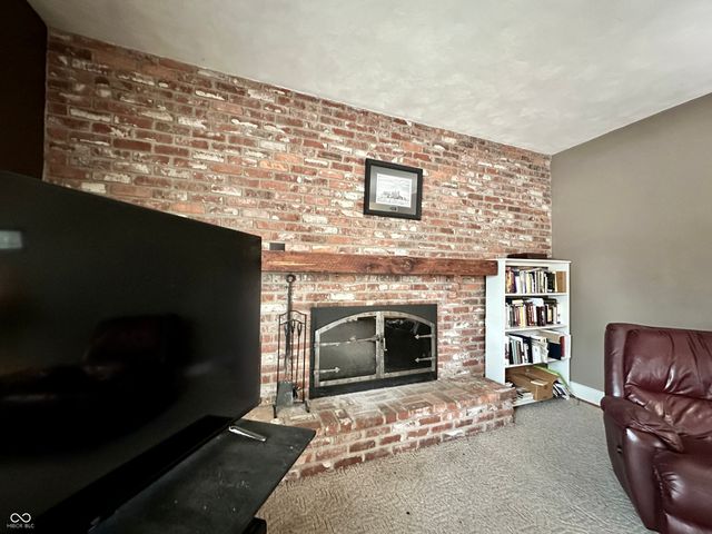 89 W Mitchell Avenue, Martinsville, IN 46151