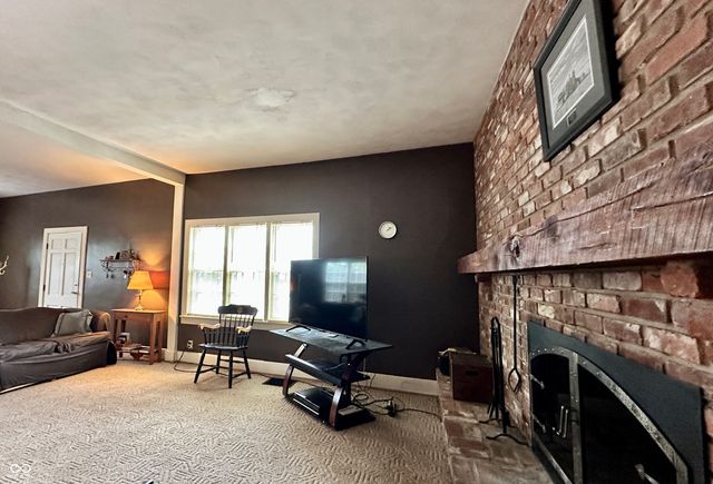 89 W Mitchell Avenue, Martinsville, IN 46151