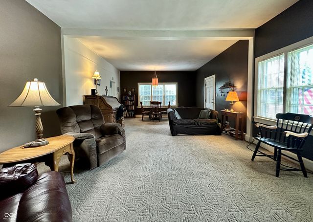89 W Mitchell Avenue, Martinsville, IN 46151