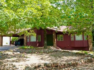 41 Lorca Way, Hot Springs Village, AR 71909