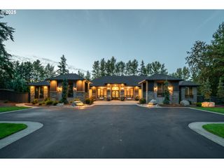 22104 Ne 41ST Ct, Ridgefield, WA 98642