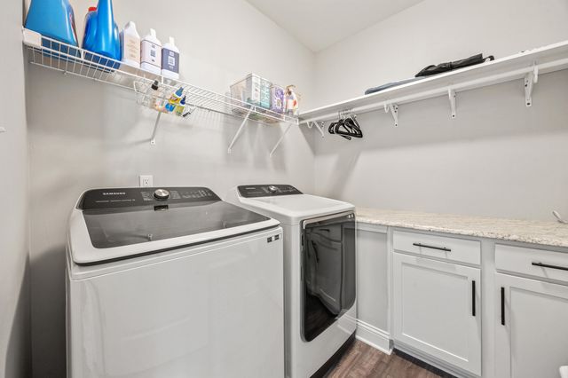 109 Blackthorn Drive, Nicholasville, KY 40356