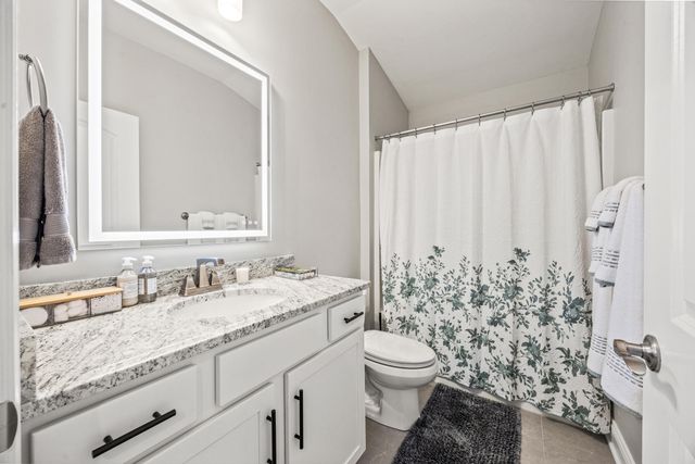 109 Blackthorn Drive, Nicholasville, KY 40356