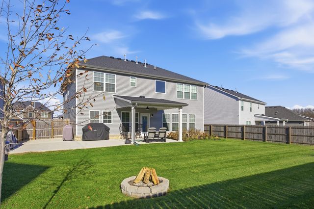 109 Blackthorn Drive, Nicholasville, KY 40356