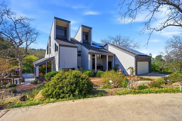 30530 Corral Drive, Coarsegold, CA 93614