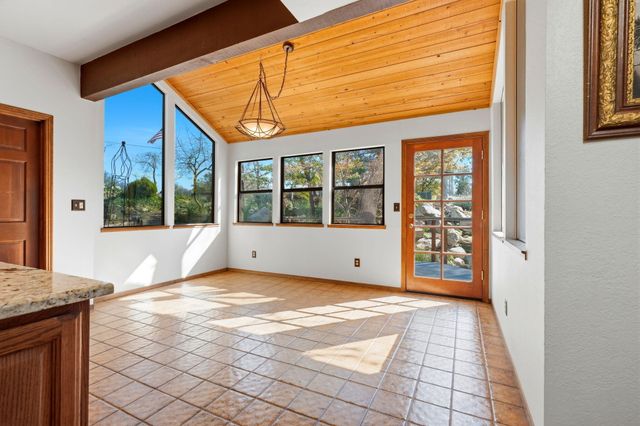 30530 Corral Drive, Coarsegold, CA 93614