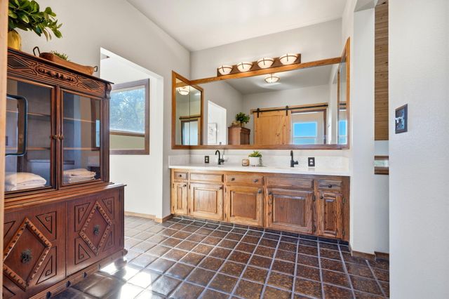 30530 Corral Drive, Coarsegold, CA 93614