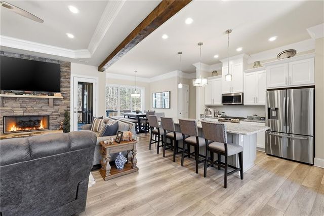 656 Prospector Trail, Dahlonega, GA 30533