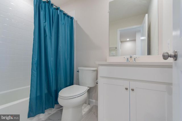 50 COOLIDGE AVE, Ranson, WV 25438